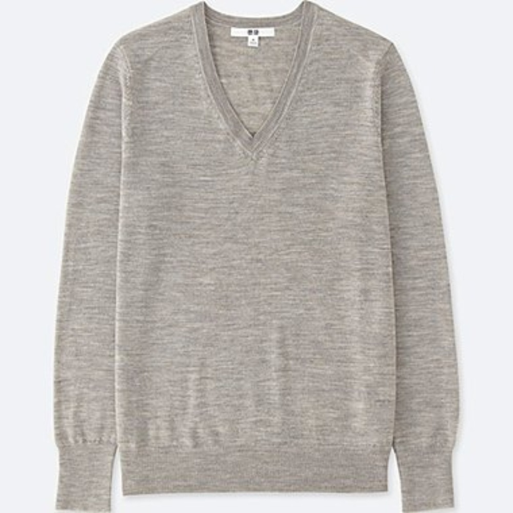 Uniqlo Extra Fine Merino V-neck Sweater